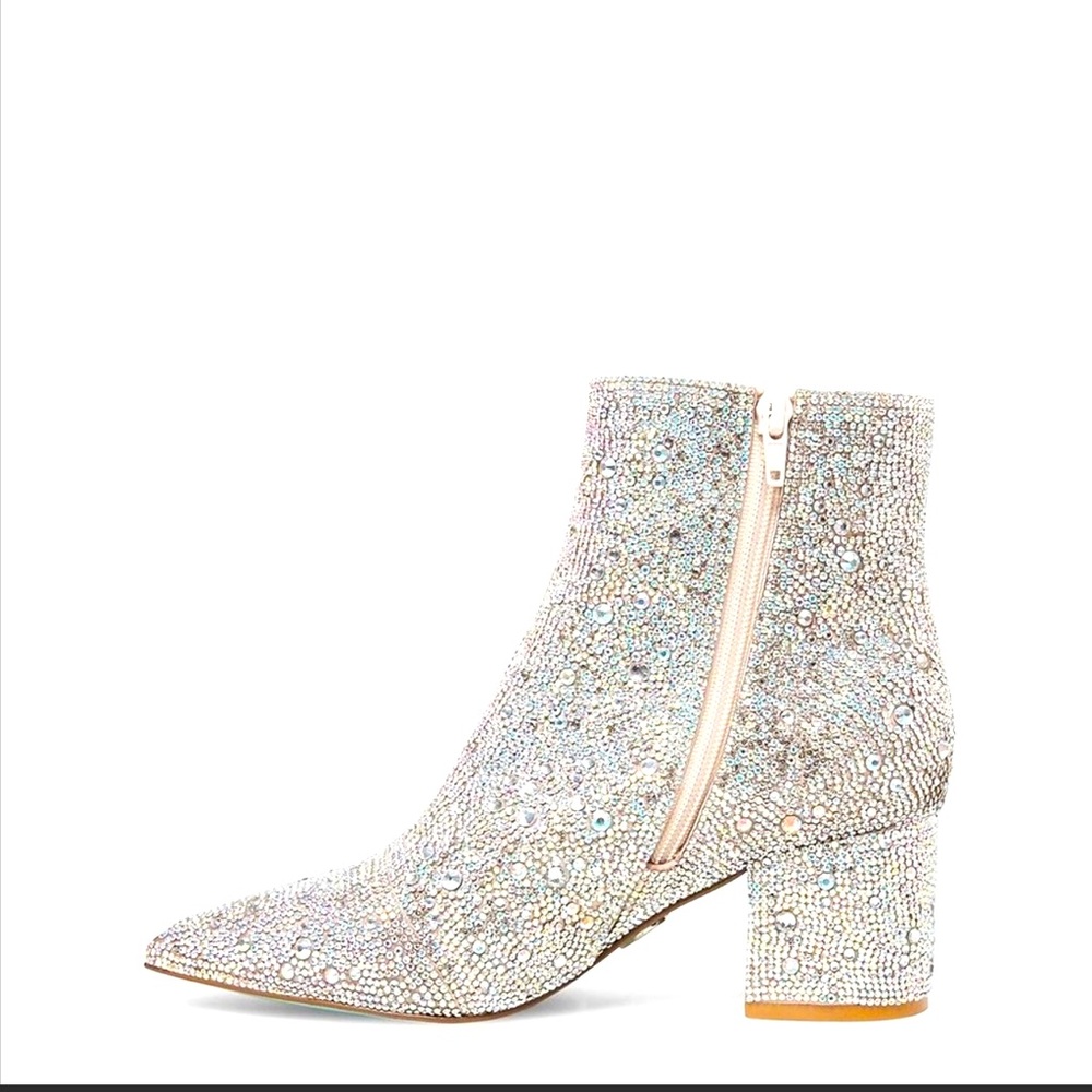 Betsey Johnson Kyla boot size 10